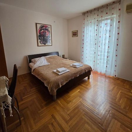 Laki Apartment بودغوريتْسا المظهر الخارجي الصورة